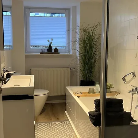 Gaestezimmer Eifelglueck -ohne Kueche- Apartment *